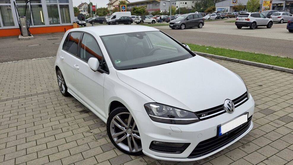 VW Golf 159.000 km 11.890 € Mering 86415