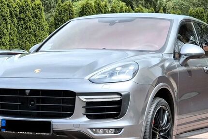 Porsche Cayenne 209.000 km 20.000 &euro; Augsburg 86154