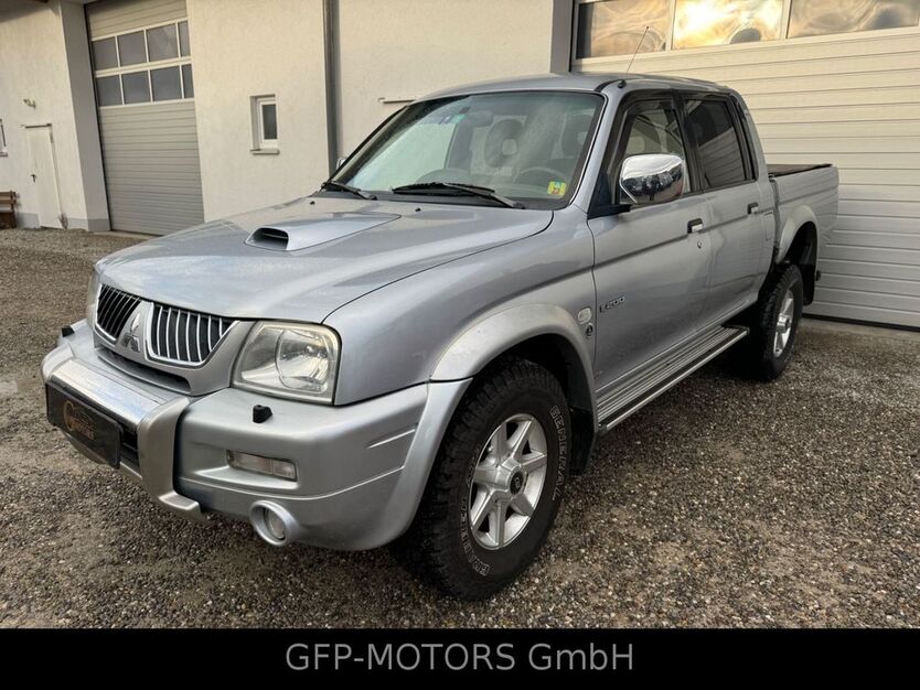 Mitsubishi L200 220.000 km 10.500 € Merching 86504