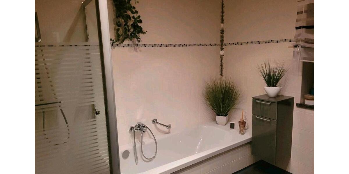 Doppelhaushälfte Oberottmarshausen - 5 Zimmer, 151 m&sup2;, 510.000&euro; | Angebot:27081387