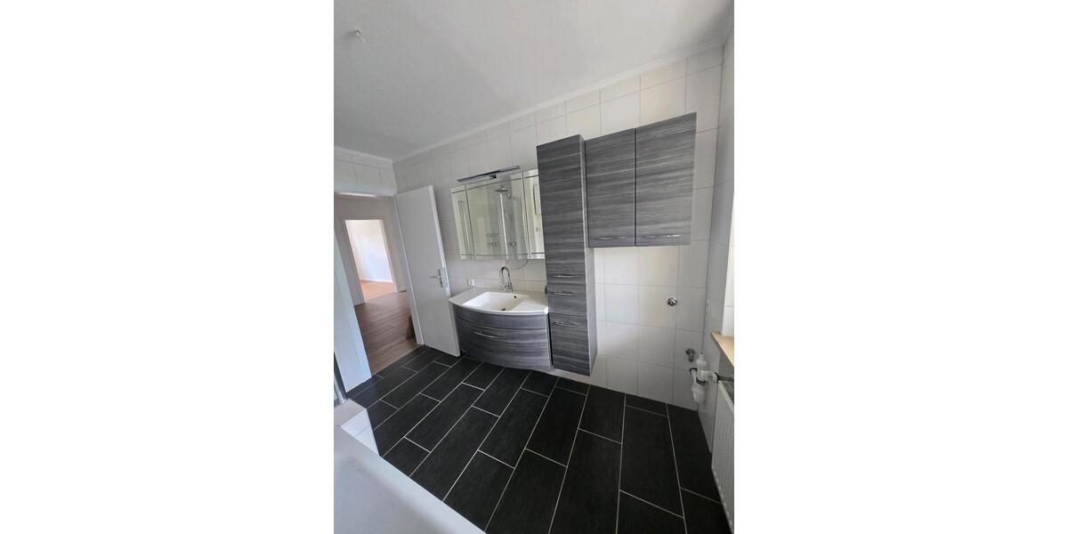 Erdgeschoßwohnung Königsbrunn - 3 Zimmer, 92 m&sup2;, 419.000&euro; | Angebot:26614019
