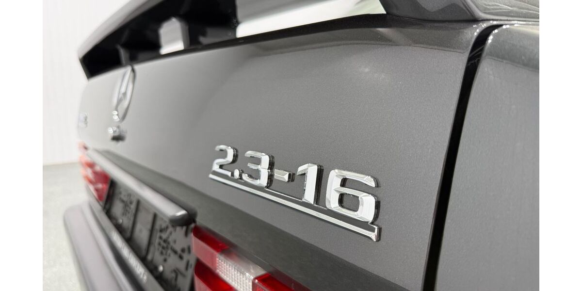 Mercedes-Benz 190 76.028 km 57.850 &euro; Aichach 86551