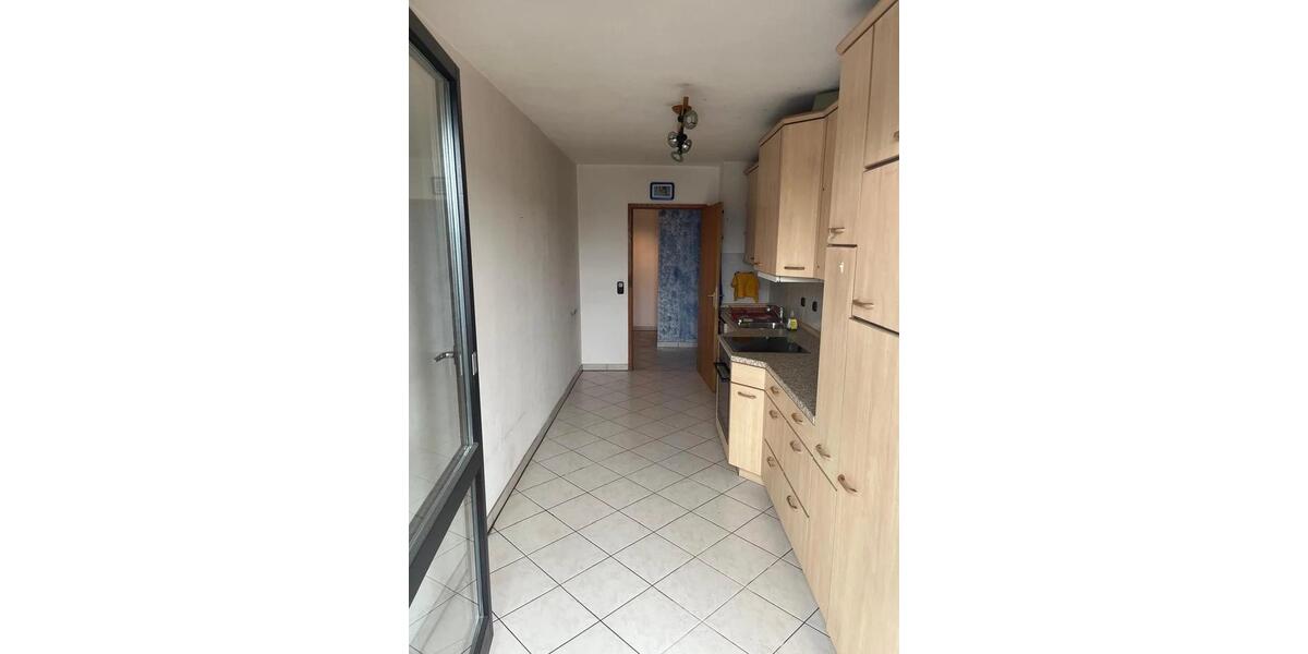 3 Zimmer Wohnung mit Aufzug, 2 Balkonen und TG Stellplatz 3 zimmer