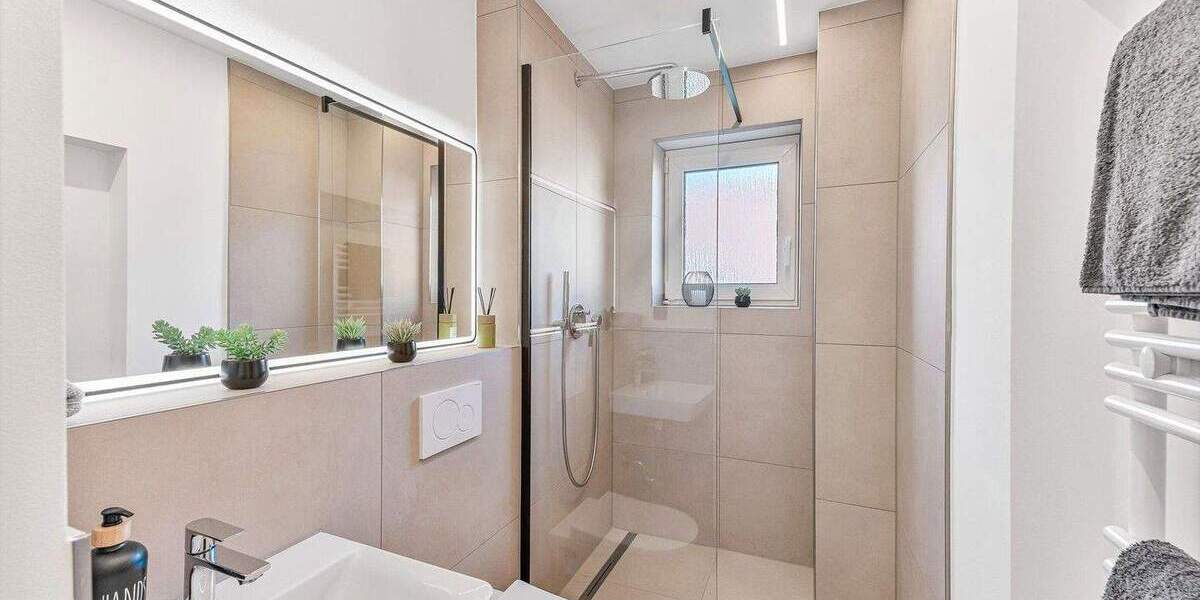 Etagenwohnung Augsburg Lechhausen - 2 Zimmer, 62 m&sup2;, 279.000&euro; | Angebot:25921671