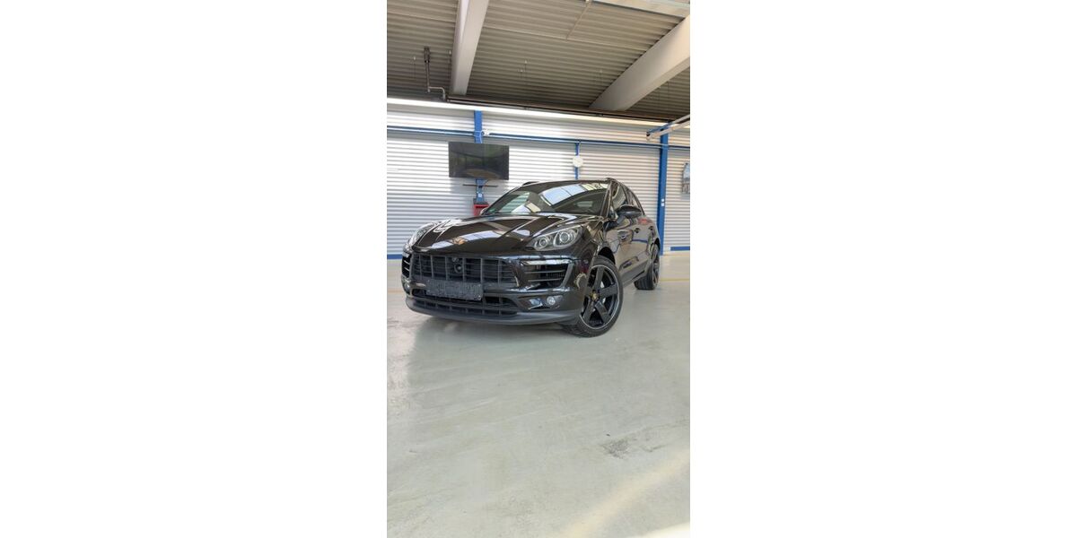 Porsche Macan 157.000 km 28.800 &euro; Aichach 86551