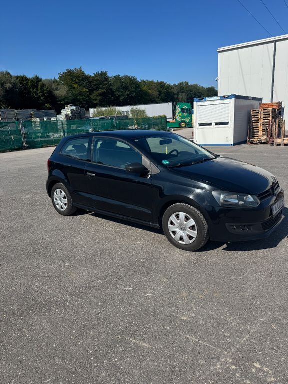 VW Polo 284.877 km 2.450 € Augsburg 86165