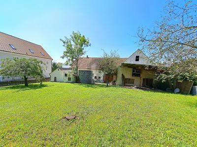 EHEMALIGER HOF BIETET VIEL PLATZ FÜR NEUES zimmer