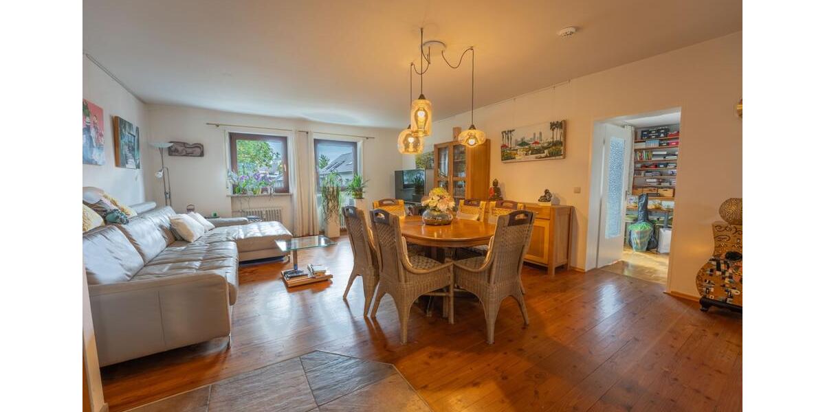 Etagenwohnung Augsburg Bergheim - 3 Zimmer, 85 m&sup2;, 359.000&euro; | Angebot:27155213