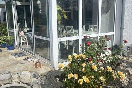 Attraktive Gartenwohnung mit Wintergarten, optimal für Pendler nach München - ohne Maklerprovision 3 zimmer