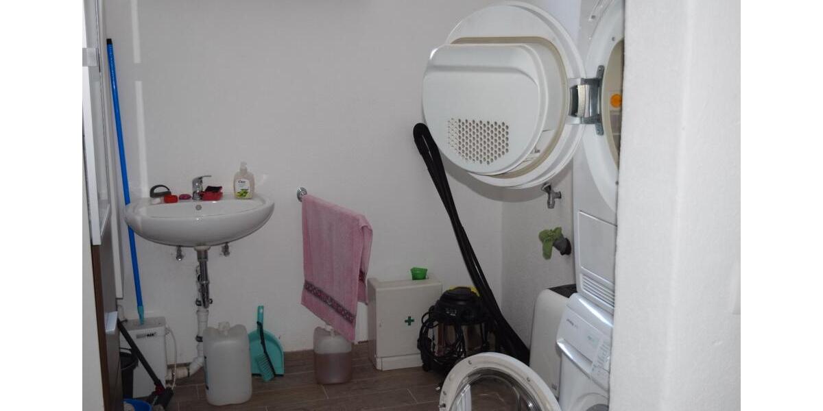 Erdgeschoßwohnung Egenhofen - 4 Zimmer, 164 m&sup2;, 690.000&euro; | Angebot:26531955