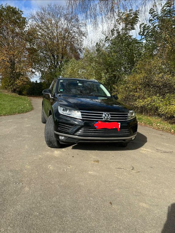 VW Touareg 127.700 km 21.500 € Horgau 86497