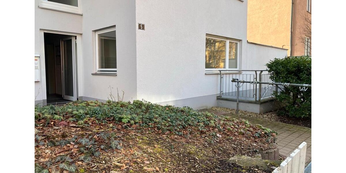 Erdgeschoßwohnung Augsburg Antonsviertel - 2 Zimmer, 45 m&sup2;, 1.095&euro; | Angebot:25283591