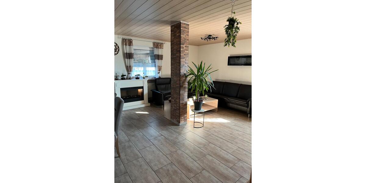 Etagenwohnung Untermeitingen - 3 Zimmer, 80 m&sup2;, 425.000&euro; | Angebot:19613041