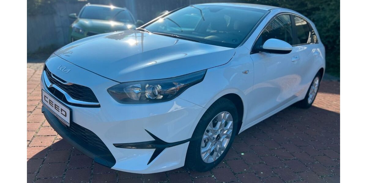 Kia ceed / Ceed 12.500 km 22.190 &euro; Diedorf / Augsburg 86420