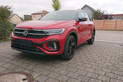 VW T-Roc 16.500 km 33.900 € Kissing 86438