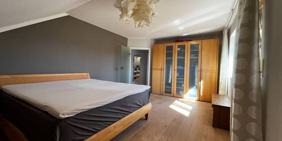 Etagenwohnung Gersthofen - 5 Zimmer, 147 m&sup2;, 729.000&euro; | Angebot:26816381