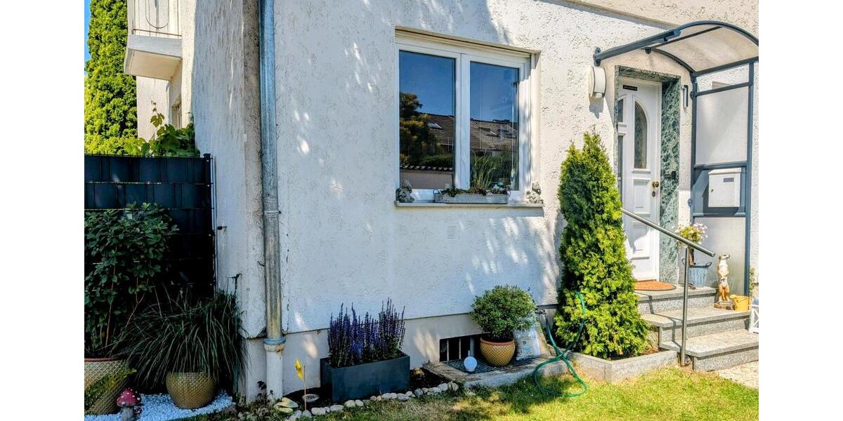 Reihenhaus Neusäß - 4.5 Zimmer, 120 m&sup2;, 620.000&euro; | Angebot:26277991