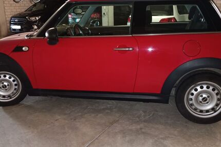 Mini ONE 222.907 km 2.490 &euro; Adelsried 86477