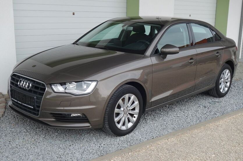 Audi A3 79.593 km 13.499 € Holzheim OT Ellerbach 89438