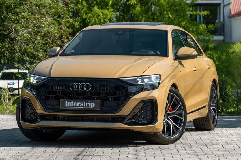 Audi Q8 11.900 km 89.990 € Langweid am Lech 86462