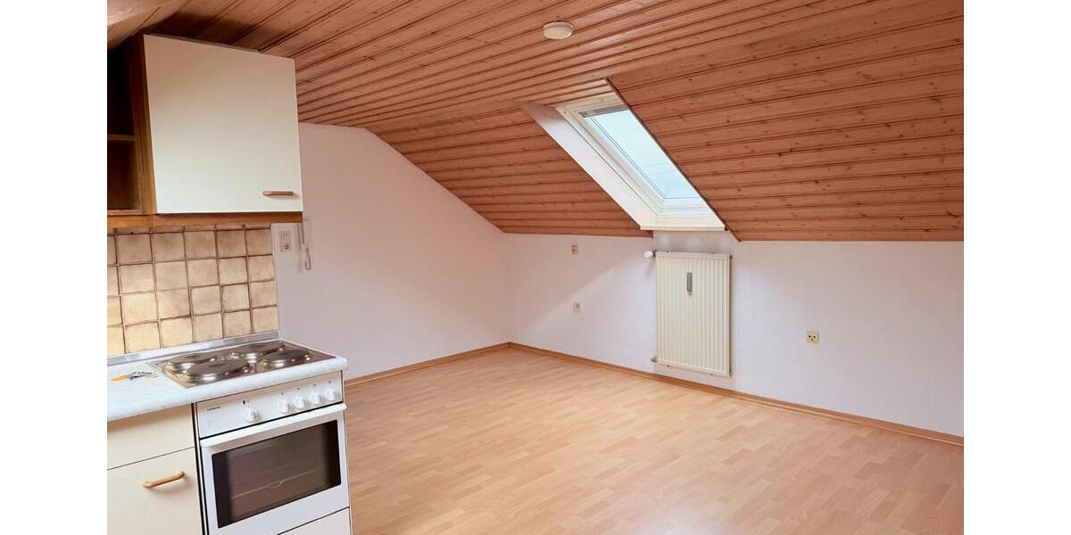Dachgeschoßwohnung Königsbrunn - 2.5 Zimmer, 55 m&sup2;, 500&euro; | Angebot:25853966