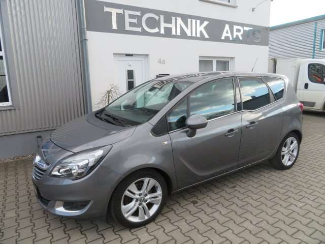 Opel Meriva 92.285 km 8.999 &euro; Binswangen 86637