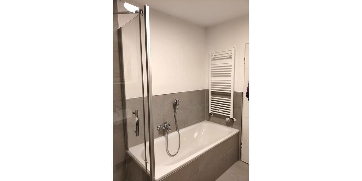 Etagenwohnung Königsbrunn - 3 Zimmer, 79 m&sup2;, 1.260&euro; | Angebot:26399579