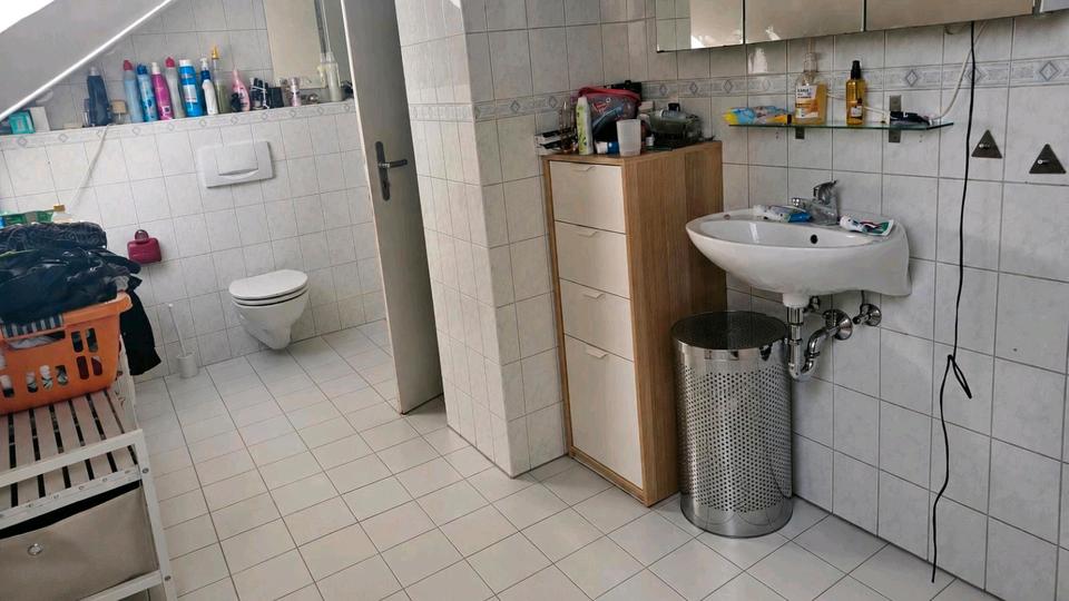 Dachgeschoßwohnung Friedberg - 3.5 Zimmer, 80 m&sup2;, 420.000&euro; | Angebot:26823827