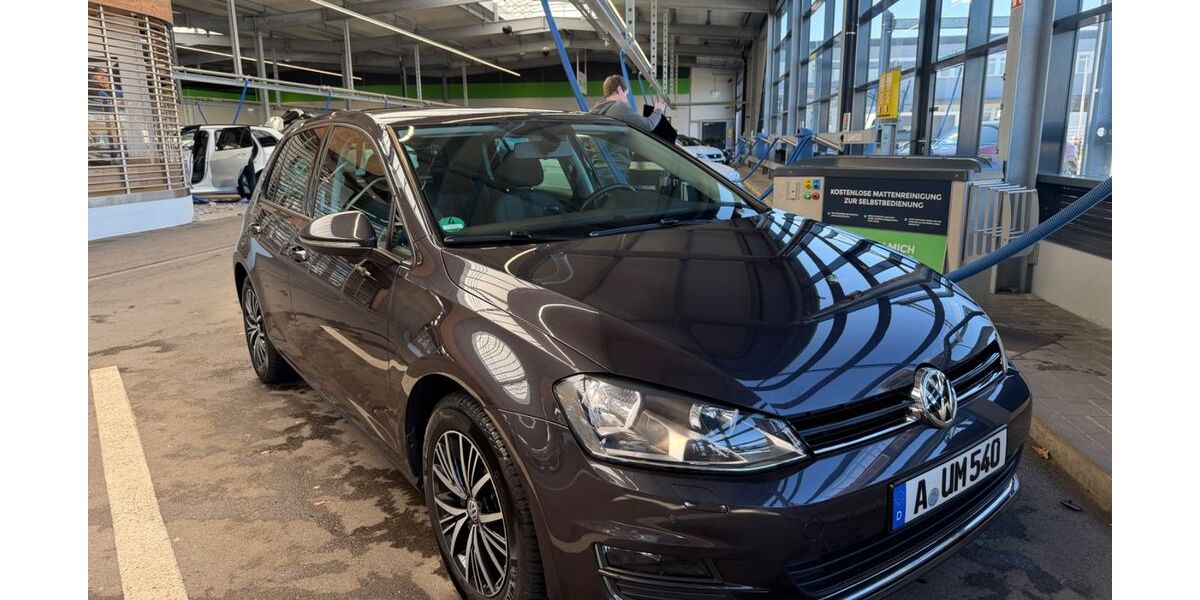 VW Golf 99.860 km 13.990 &euro; Augsburg 86165