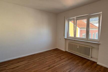 Wohnung Augsburg Innenstadt - 3 Zimmer, 54 m&sup2;, 212.000&euro; | Angebot:27120290