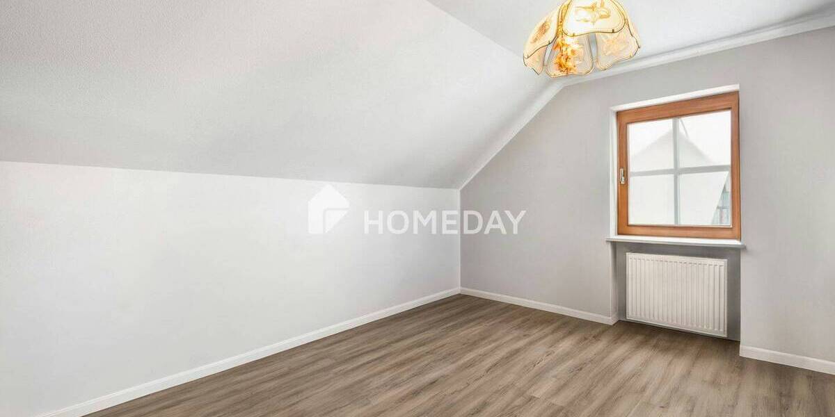 Etagenwohnung Dasing - 4 Zimmer, 118 m&sup2;, 435.000&euro; | Angebot:26171095