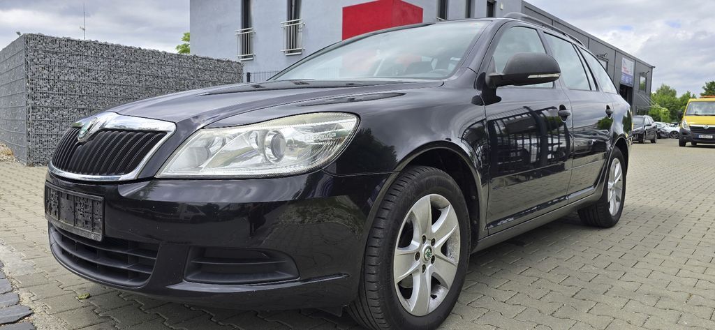 Skoda Octavia 248.000 km 2.590 € Augsburg 86167