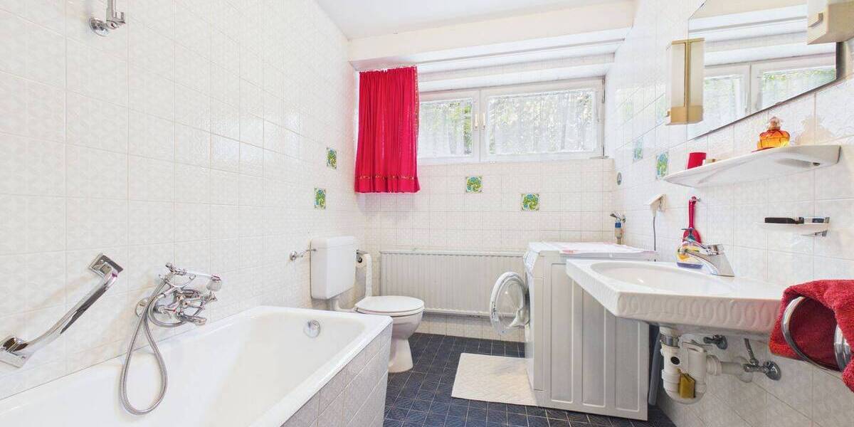 Einfamilienhaus Neusäß Westheim b.Augsburg - 8 Zimmer, 292 m&sup2;, 960.000&euro; | Angebot:26851398