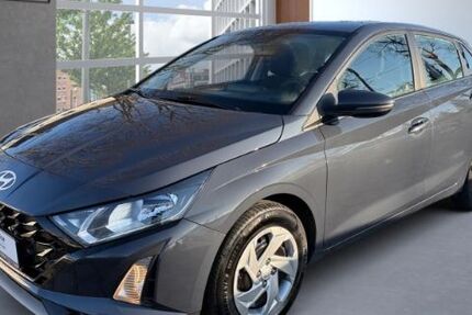 Hyundai i20 11.200 km 17.985 € Augsburg 86165