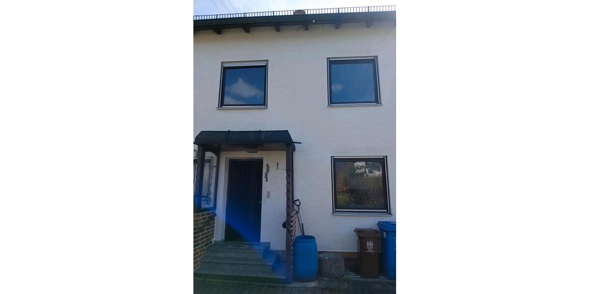 Doppelhaushälfte Aindling - 7 Zimmer, 153 m&sup2;, 1.500&euro; | Angebot:26048192