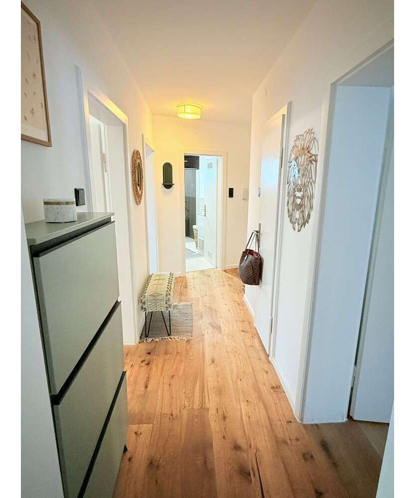 Wohnung zum Mieten in Augsburg 1.300 € 67 m²