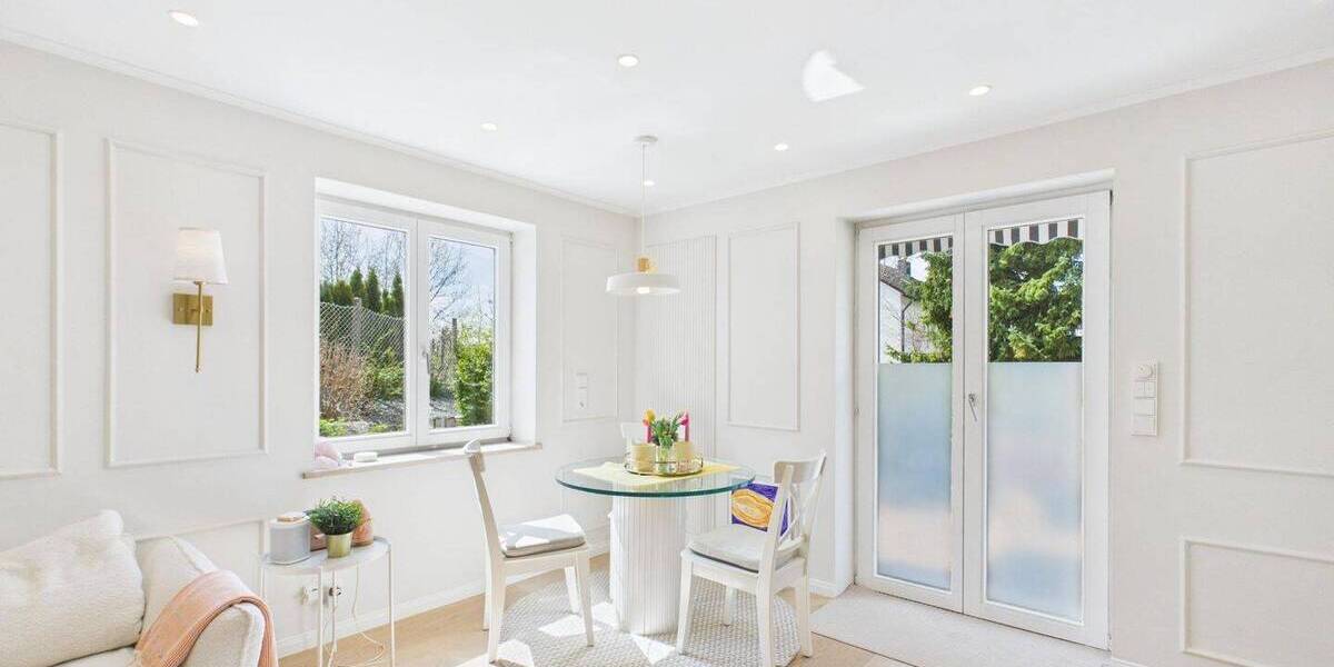 Einfamilienhaus Aindling - 7 Zimmer, 251 m&sup2;, 878.000&euro; | Angebot:26320485