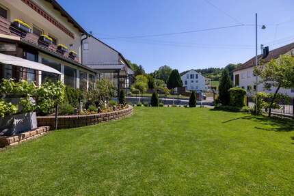 Haus Zusmarshausen - 7 Zimmer, 187 m&sup2;, 650.000&euro; | Angebot:26901088