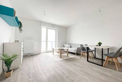 Neubau - Modern möblierte 2 Zimmer Wohnung mit Balkon