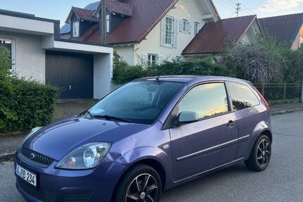 Ford Fiesta 221.000 km 800 &euro; Augsburg 86163