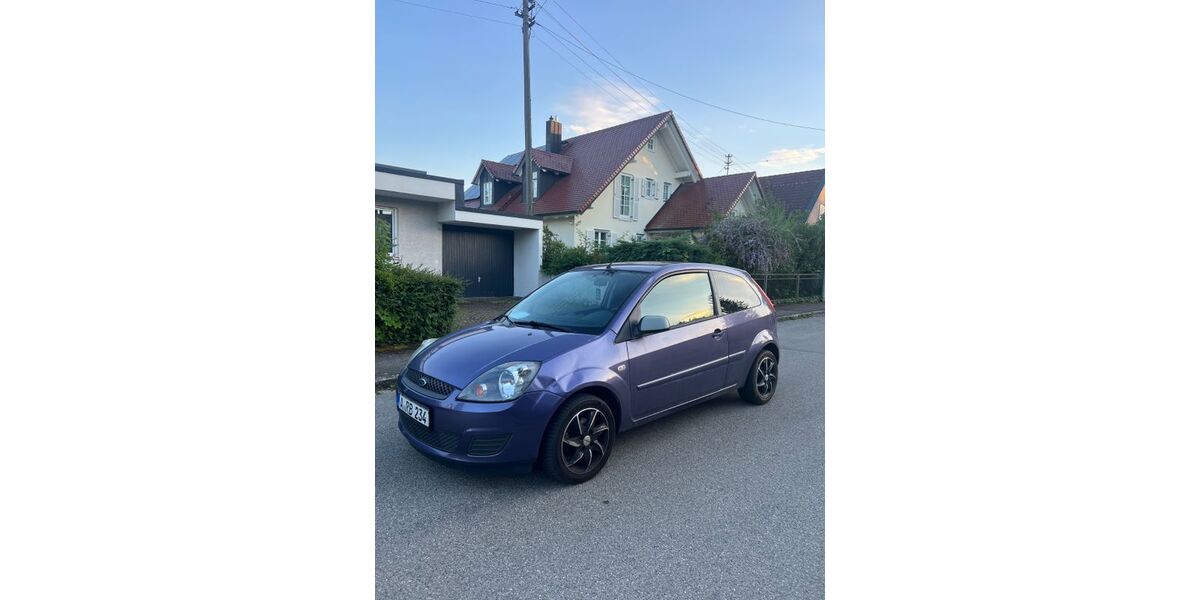 Ford Fiesta 221.000 km 800 &euro; Augsburg 86163