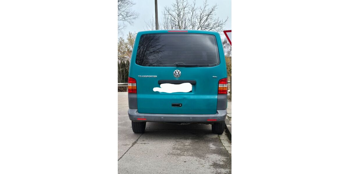 VW T5 Transporter 235.000 km 9.900 &euro; Wertingen 86637