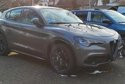 Alfa Romeo Stelvio 88.000 km 34.950 &euro; Gersthofen/Batzenhofen 86368