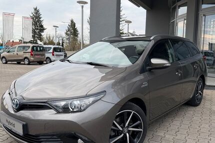 Toyota Auris 77.177 km 17.800 &euro; Königsbrunn / Augsburg 86343