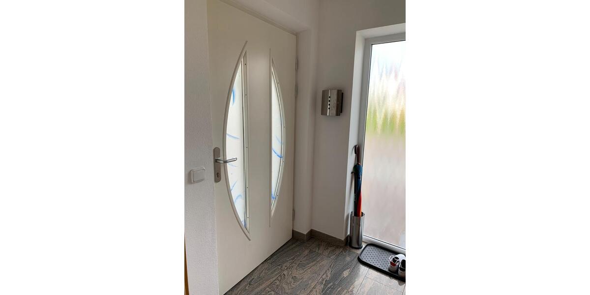 Doppelhaushälfte Wehringen - 6 Zimmer, 165 m&sup2;, 2.100&euro; | Angebot:26634665