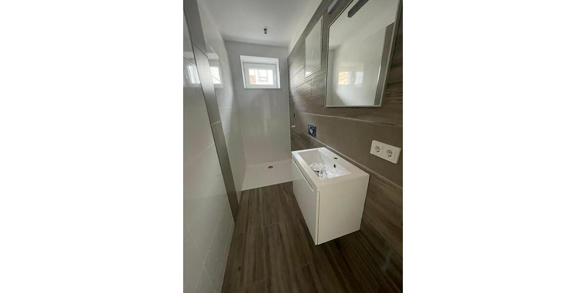 Etagenwohnung Stadtbergen - 1 Zimmer, 20 m&sup2;, 680&euro; | Angebot:26405832