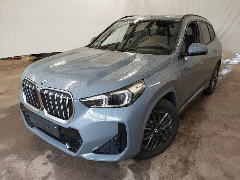 BMW iX1 11.300 km 48.900 € Aichach 86551