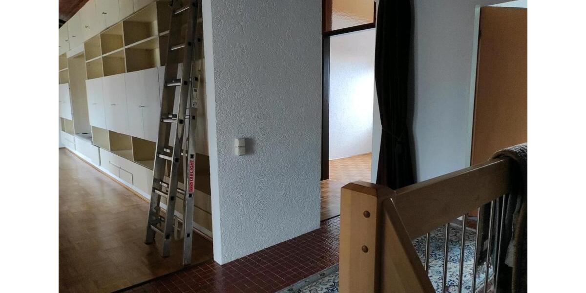 Reihenhaus Horgau - 6 Zimmer, 188 m&sup2;, 1.900&euro; | Angebot:24435997