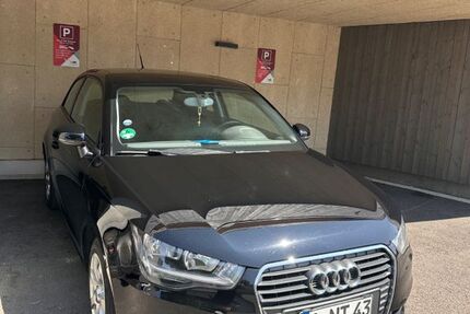 Audi A1 156.000 km 6.500 &euro; Königsbrunn 86343
