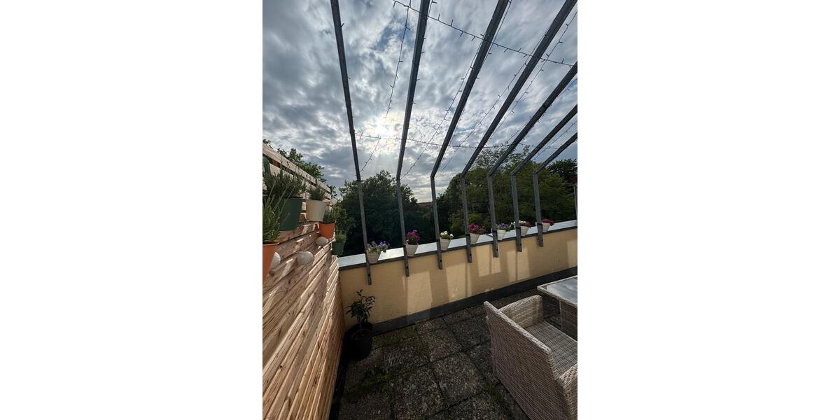 Etagenwohnung Neusäß - 3 Zimmer, 85 m&sup2;, 455.000&euro; | Angebot:27077088